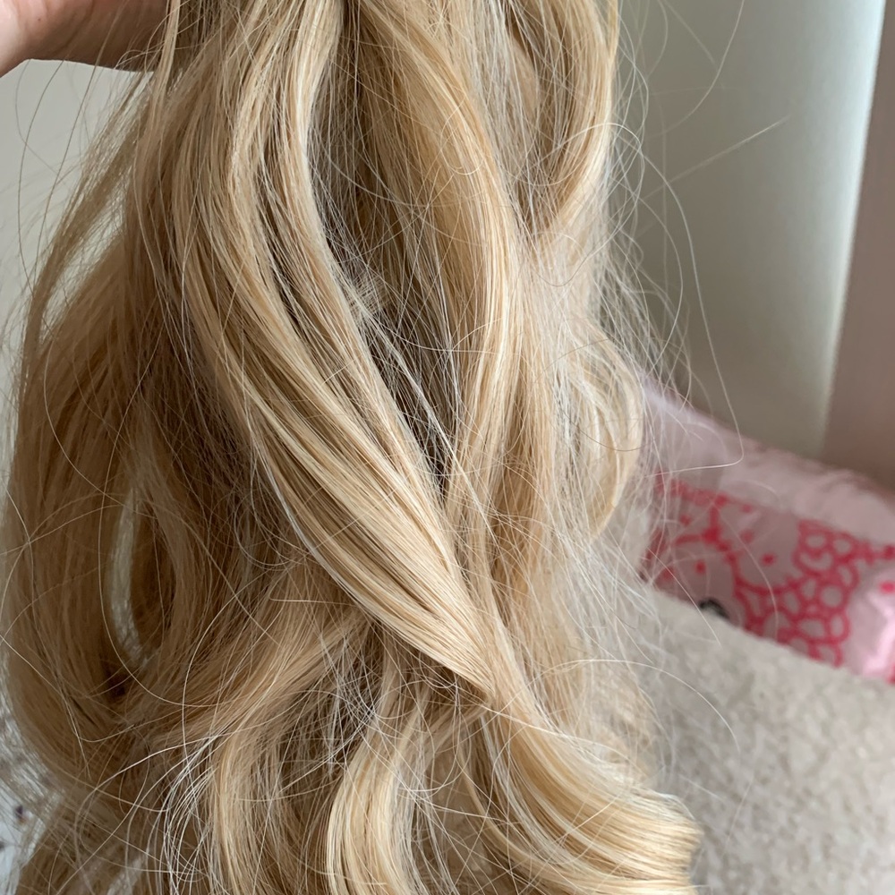 Luxurious Blonde Hair Extensions